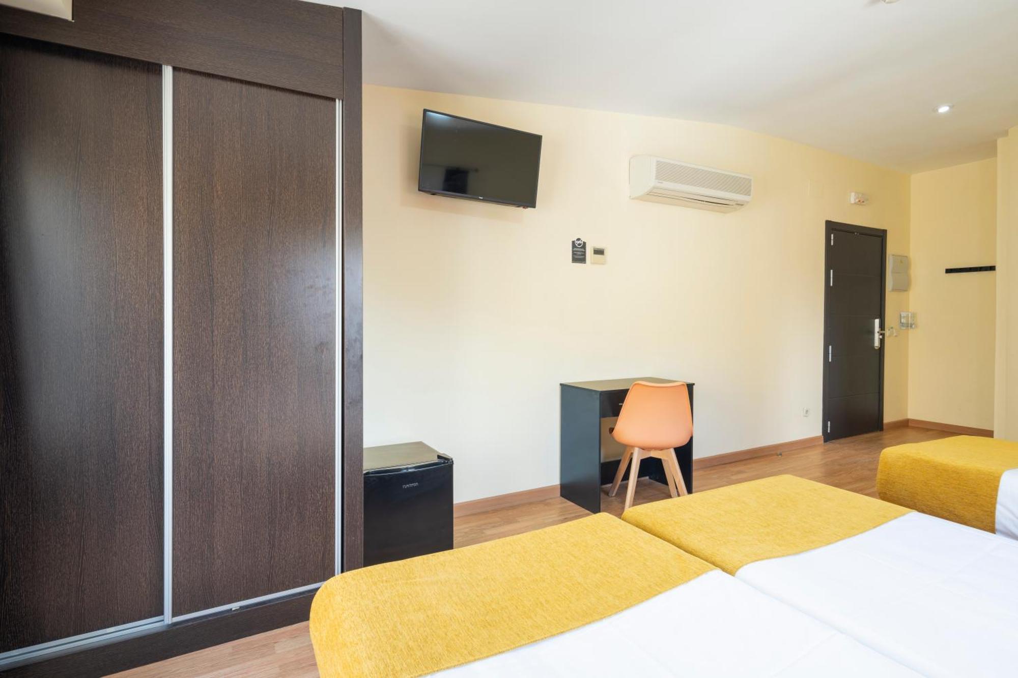 Hotel Alda Borox Esterno foto